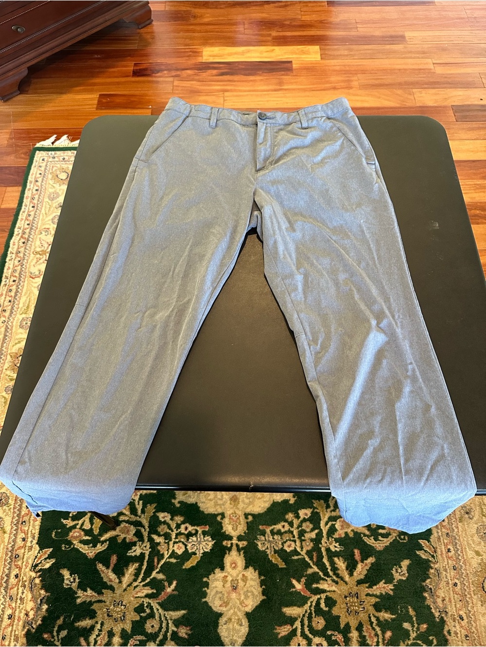 Oakley Men's Grey Pants - Classic Straight Fit waist 34